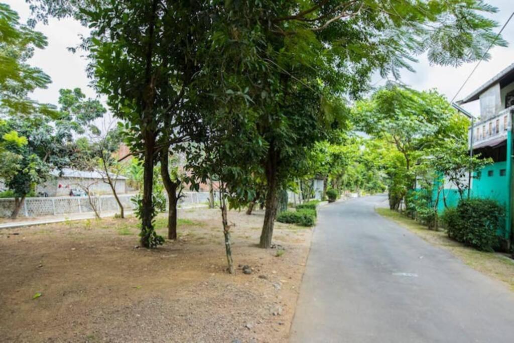 יוגיאקרטה Villa Amalura I מראה חיצוני תמונה