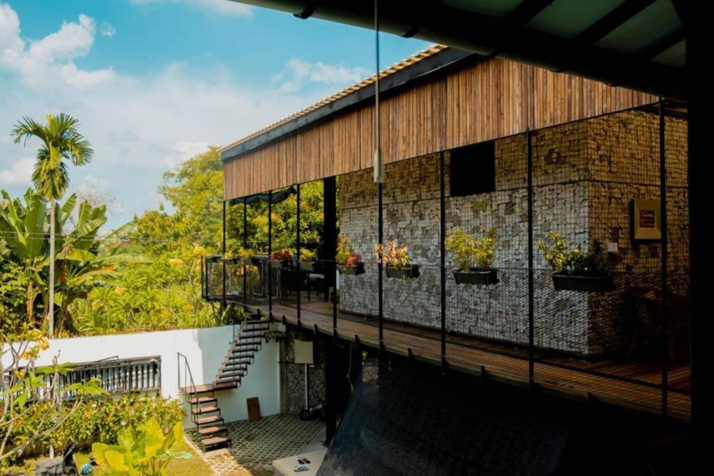 יוגיאקרטה Villa Amalura I מראה חיצוני תמונה